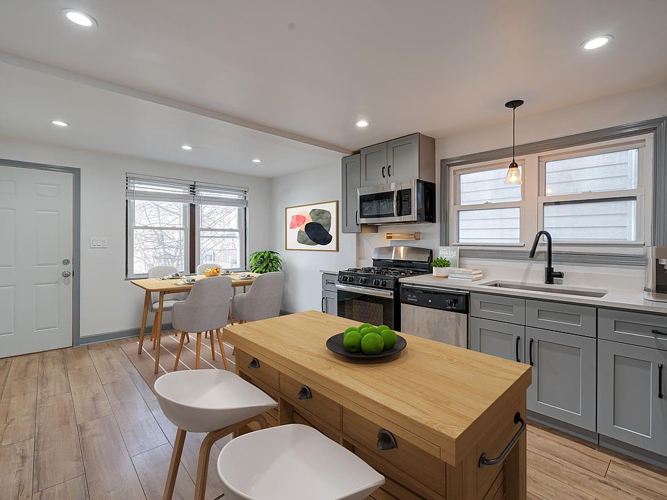 1st image of 1759 N Sawyer Ave #1