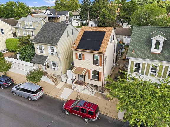 5th image of 1433 Ferry St