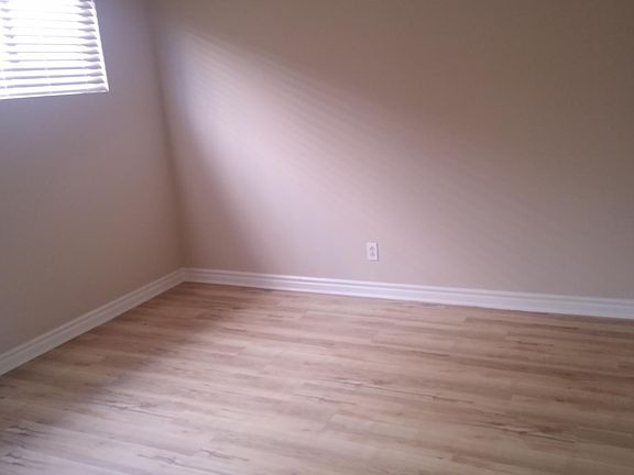 3rd image of 32 Prospect Ave #10