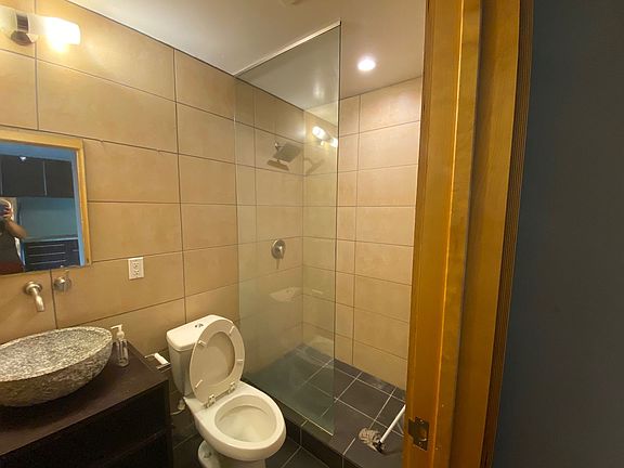 5th image of 3013 Grand Ave S #105