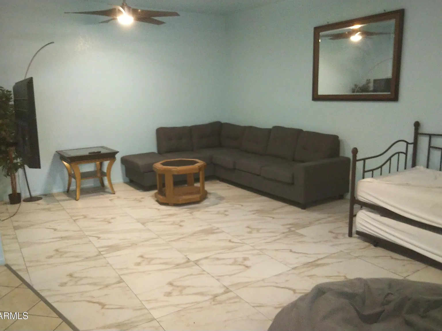 2 bed, 1.0 bath, 950 sqft, $1,500 — Photo 3