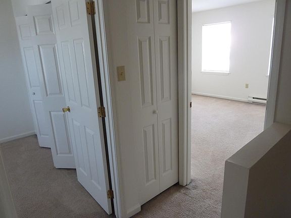 2 Upstairs Bedrooms