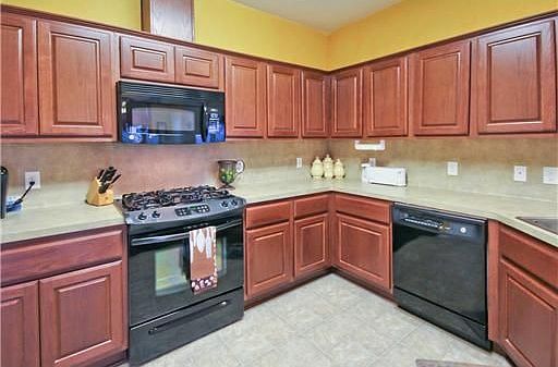 3rd image of 1213 Harrisonburg Ln