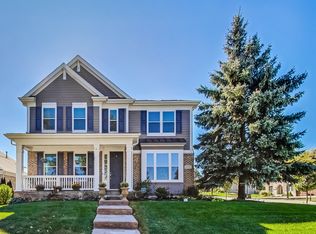 1067 Apple Blossom Ct, Lake Zurich, IL 60047