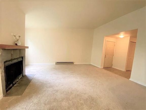 5th image of 12818 NE 120th St #P05
