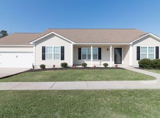 117 Cherry Grove Dr, Richlands, NC 28574