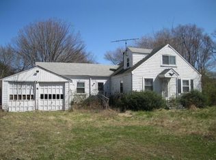 110 Ipswich St, Seekonk, MA 02771
