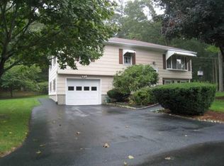 18 Evergreen Dr, Taunton, MA 02780