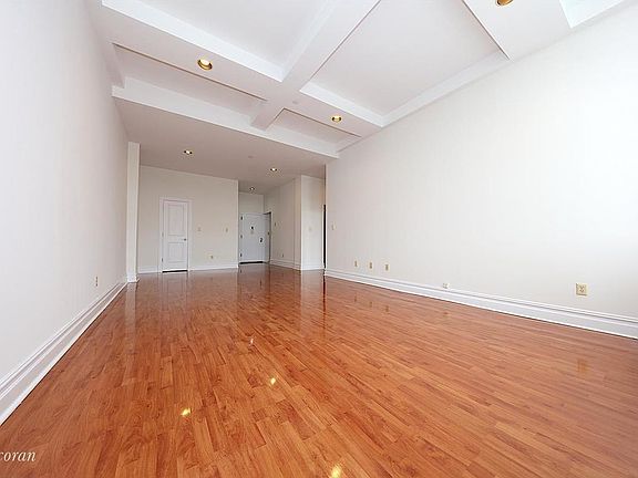 3rd image of 45-02 Ditmars Blvd #308