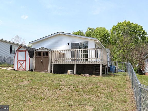 5th image of 11933 Heather Dr