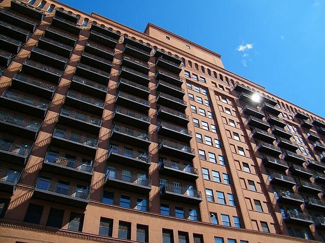 1st image of 165 N Canal St APT 01307