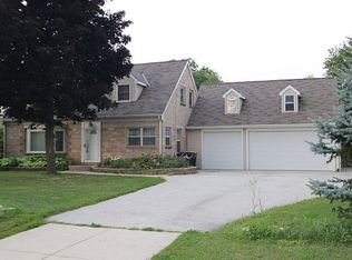 7926 N Sherman Blvd, Brown Deer, WI 53209