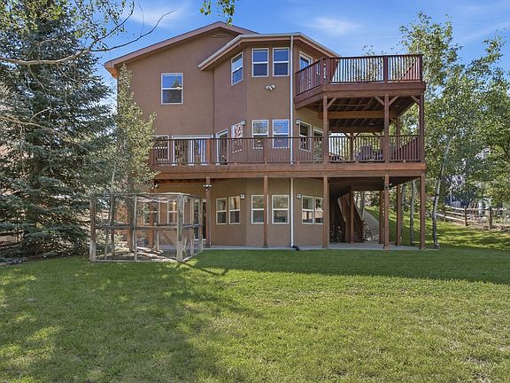 3rd image of 4244 Ridgeway Dr