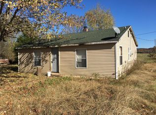 326 2nd St, Silva, MO 63964