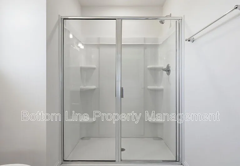 24 Blackthorn Ln — Photo 33