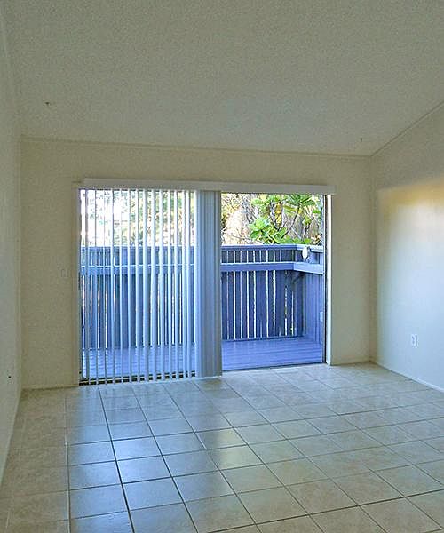 Living Room. Patio.