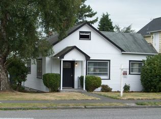 1923 Rockefeller Ave, Everett, WA 98201