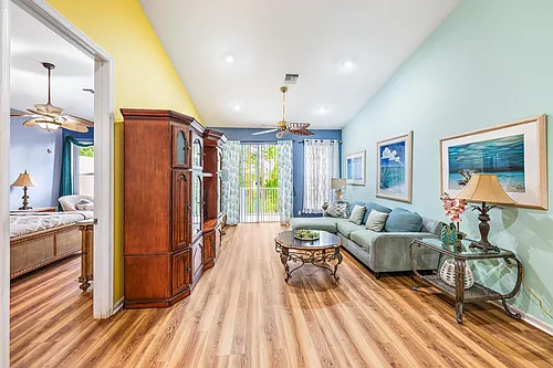 9224 Wentworth Ln Photo 1