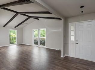 7813 Pawtuckett Rd, Charlotte, NC 28214