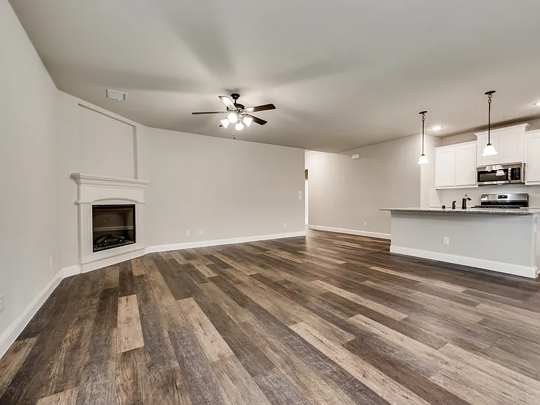 1523 Charismatic Ct — Photo 4