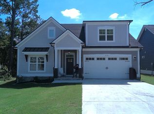 3055 Pine Hill Dr SW, Shallotte, NC 28470