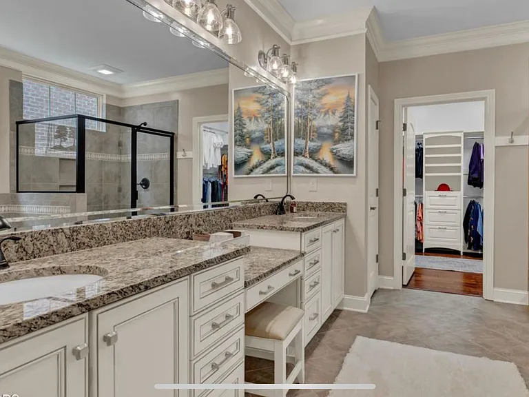 437 Chapel Grove Ln — Photo 14