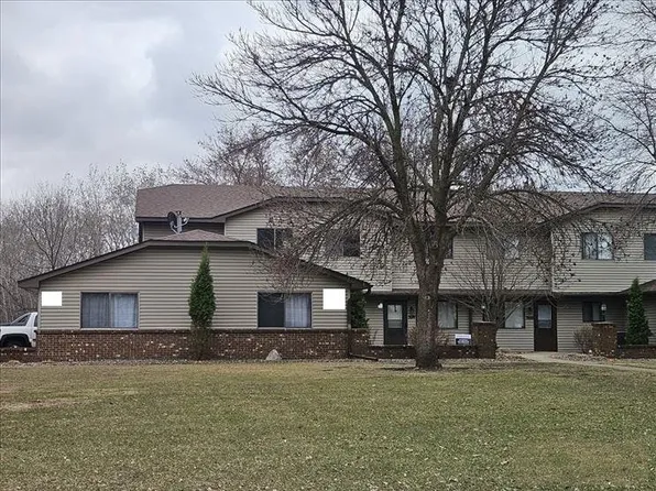 5676 Brandlwood Ct #53, White Bear Township, MN 55110