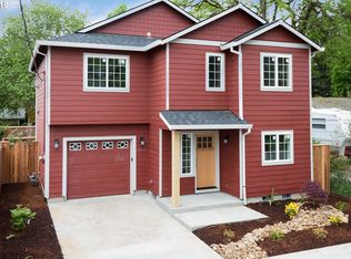 11960 SE Reedway St, Portland, OR 97266