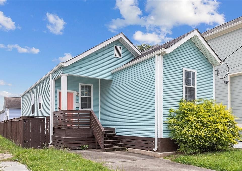 1st image of 1741 Desire St