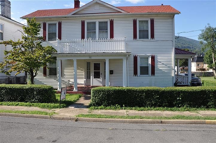 1st image of 701 Pine St