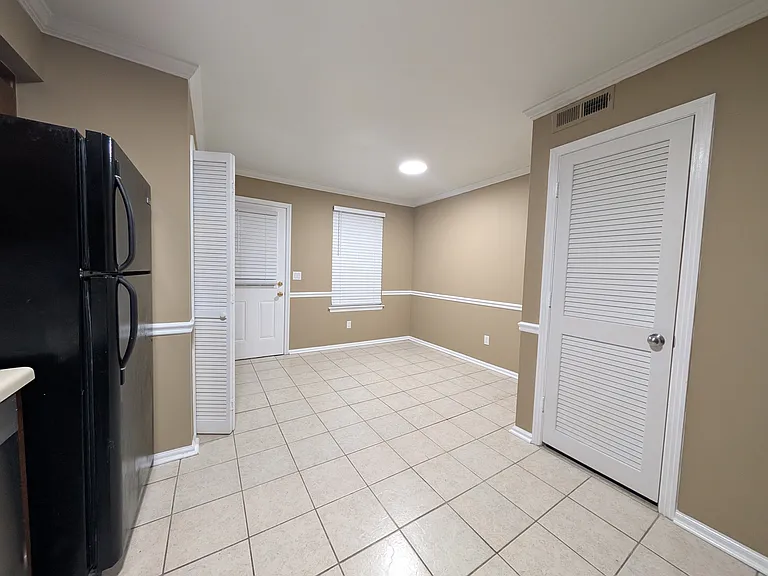 2448 Scott Valley Dr — Photo 16