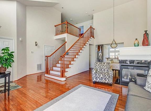 5th image of 3911 Southwinds Pl #3911