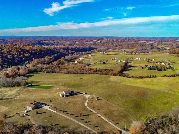 5th image of 2041 Bluff Rd