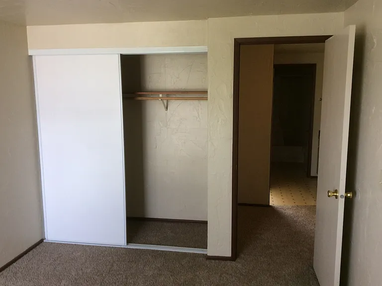 1614 W 8th Ave — Photo 13