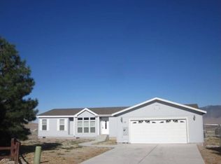 214 Garnet Cir, Mound House, NV 89706