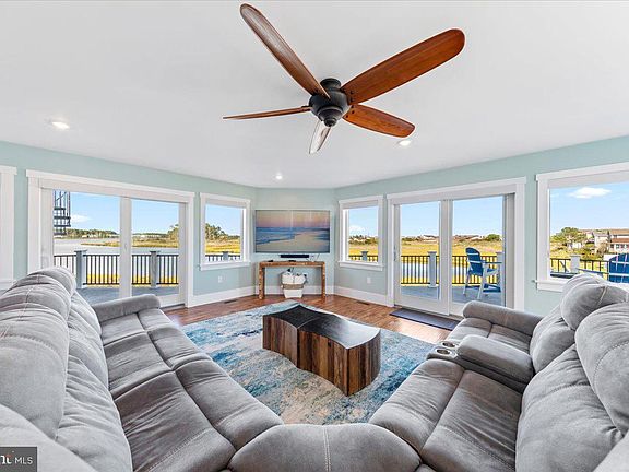 5th image of 606 Pond View Dr