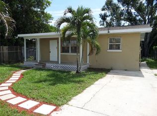 2415 13th St W, Bradenton, FL 34205