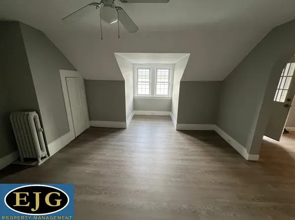101 Pearl St #3, Manchester, NH 03101