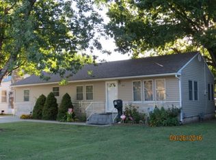 742 S Oakland St, Webb City, MO 64870