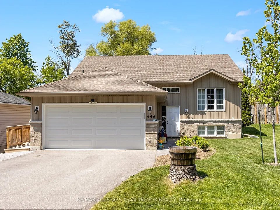 44 A Evelyn Ave #LOWER