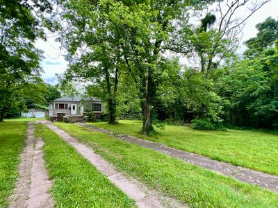 1300 N Central Avenue, Monett, MO, 65708