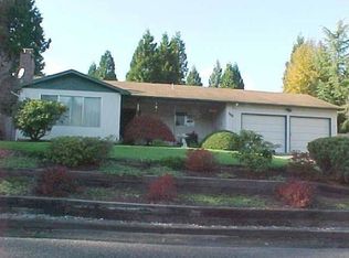 152 E Canyon View Dr, Longview, WA 98632