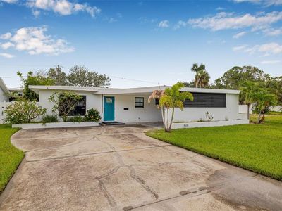 3626 Bayshore Blvd NE, Saint Petersburg, FL, 33703