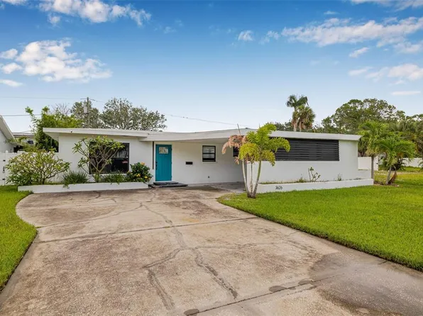 3626 Bayshore Blvd NE, Saint Petersburg, FL 33703