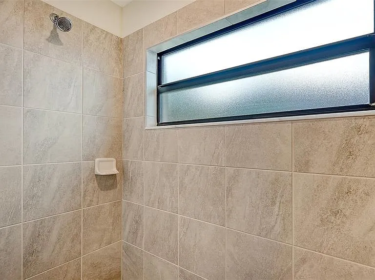 5710 Palmer Cir #201 — Photo 30