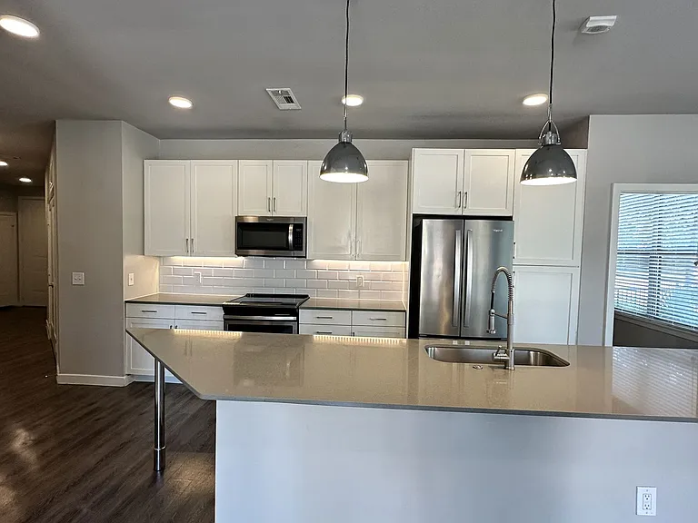 5701 McKinney Place Dr #4302 — Photo 1
