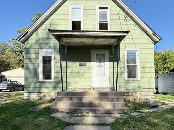 507 N Massachusetts Ave, Mason City, IA 50401