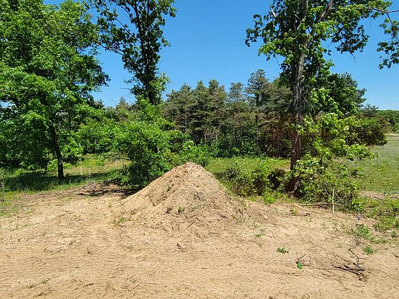 4th image of 1430 Remington Dr SE