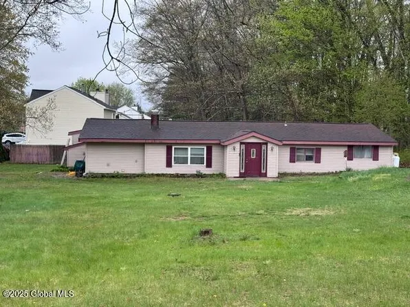 71 Greenfield Avenue, Ballston Spa, NY 12020