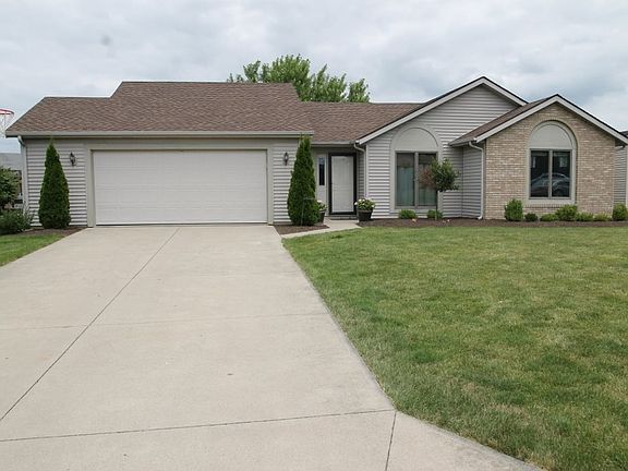 2nd image of 130 Beechwood Pl